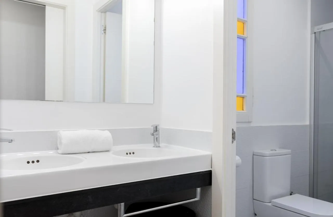 Deco Apartments Barcelona-Eixample 西班牙